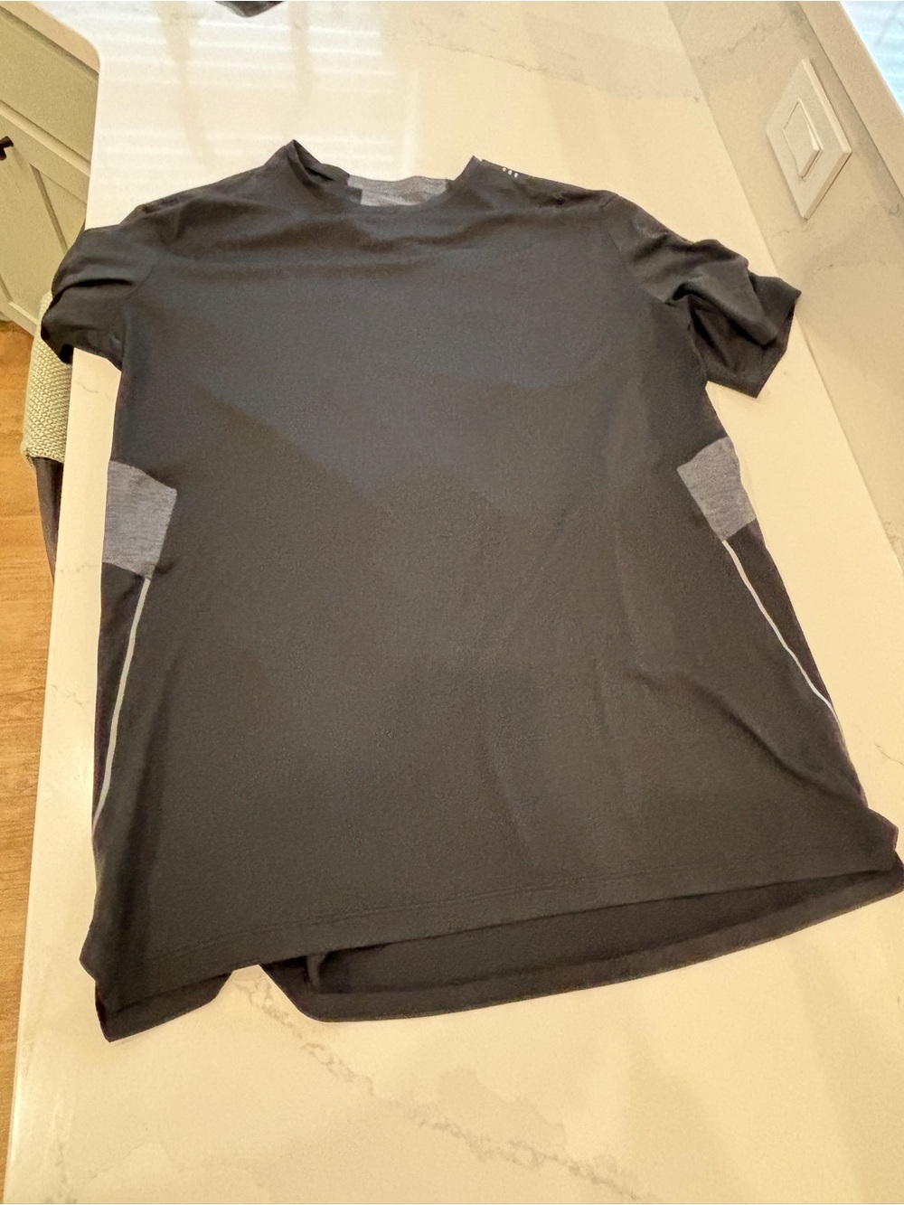Men's Lululemon Black Short-Sleeve Performance Shirt